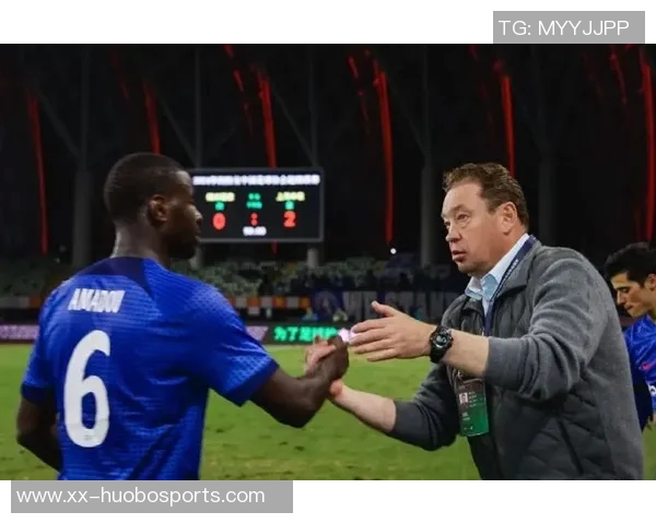 维尼修斯团队指责媒体恶意报道致球迷嘘声影响续约谈判 维尼修斯团队指责媒体恶意报道致球迷嘘声影响续约谈判