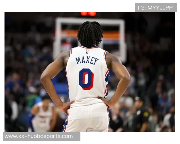 马克西本赛季表现惊艳场均323分76助攻创生涯新高 马克西本赛季表现惊艳场均323分76助攻创生涯新高