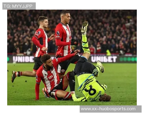 奎因豪取三双表现惊艳哈珀关键时刻助球队逆转胜利